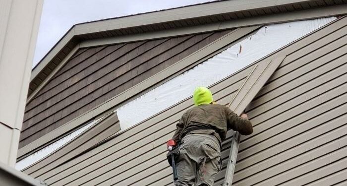 Pittsburgh Siding Repair Contractors - Bella Construction