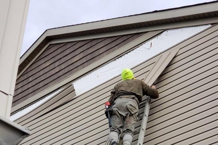 Pittsburgh Siding Repair Contractors - Bella Construction Pittsburgh Siding Repair Contractors - Bella Construction